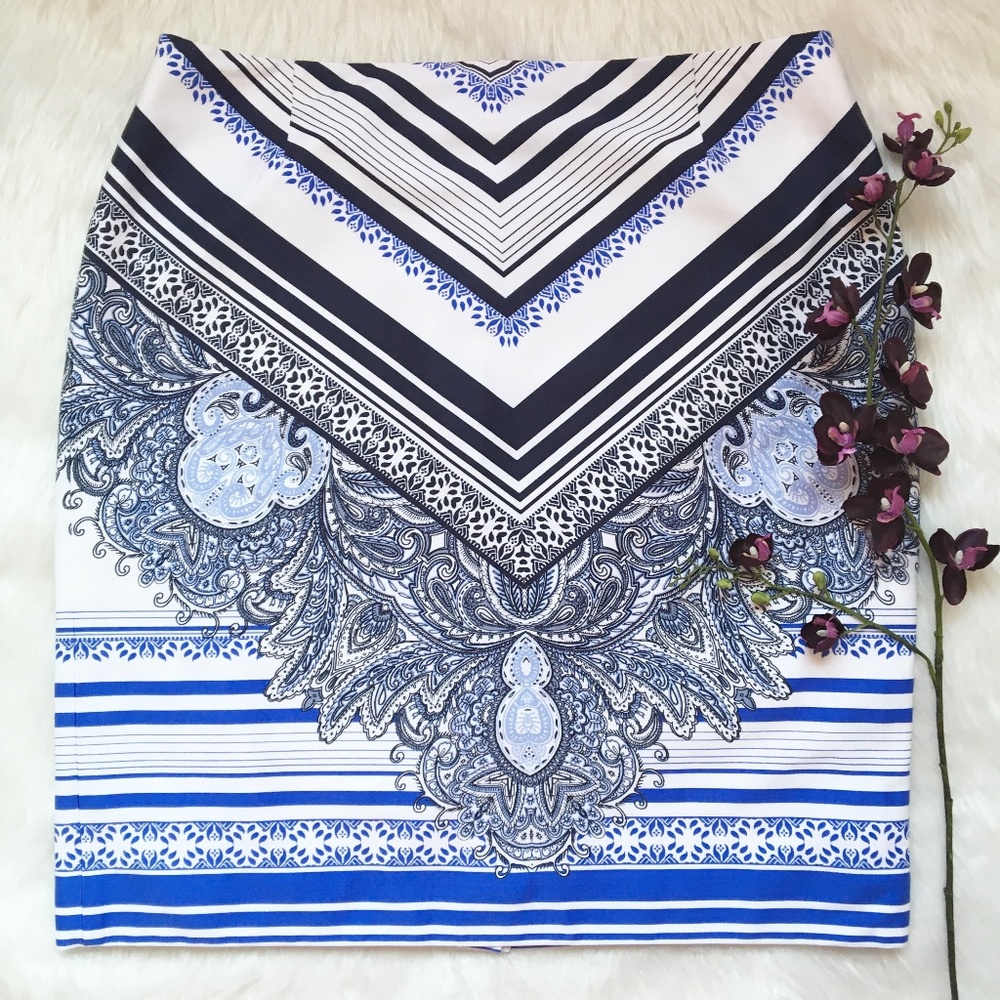Antonio Melanie Blue & White Pencil Skirt Size 14 - Picture 1 of 10